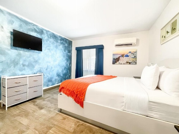 Hollywood Beach Hotels image 13